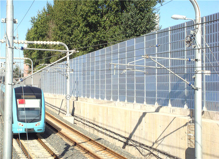 輕軌火車道隔聲降噪構(gòu)件